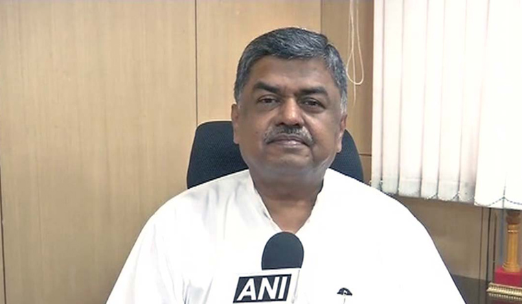 https://www.salarnews.in/public/uploads/images/newsimages/maannewsimage03062026_225946_bk-hariprasad-ani.jpg