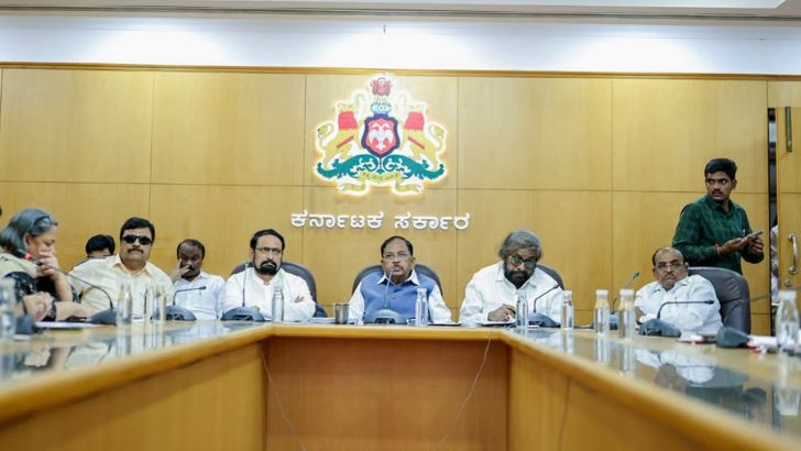 https://www.salarnews.in/public/uploads/images/newsimages/maannewsimage03092026_211014_Parameshwara.jpg