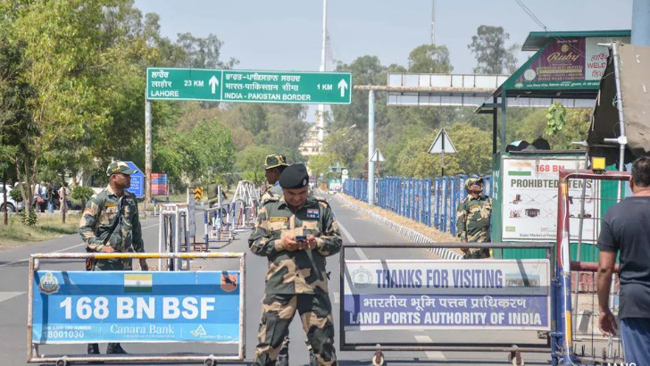https://www.salarnews.in/public/uploads/images/newsimages/maannewsimage04052025_185211_bsffffe.png