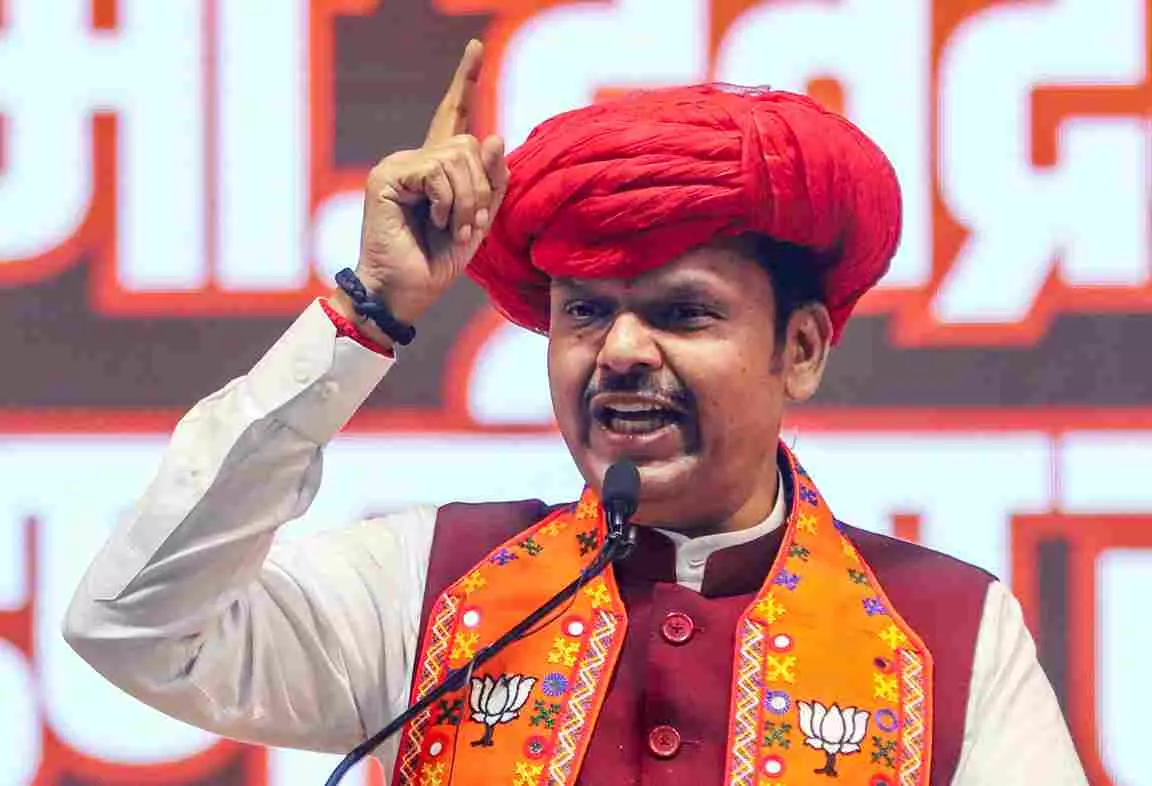 https://www.salarnews.in/public/uploads/images/newsimages/maannewsimage07012026_173350_588350-devendra-fadnavis11zon.webp