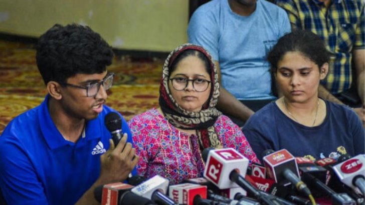 https://www.salarnews.in/public/uploads/images/newsimages/maannewsimage07052025_190421_nosss.png