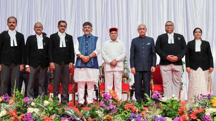 https://www.salarnews.in/public/uploads/images/newsimages/maannewsimage09082026_221741_Gehlot.jpg