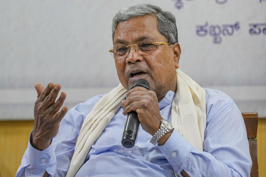 https://www.salarnews.in/public/uploads/images/newsimages/maannewsimage09122025_215242_1733133757_pti-siddaramaiah.jpg