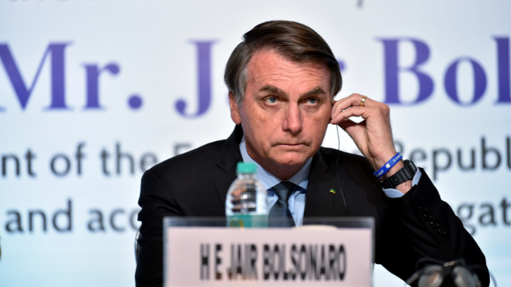 https://www.salarnews.in/public/uploads/images/newsimages/maannewsimage12092025_155347_Bolsonaro.png
