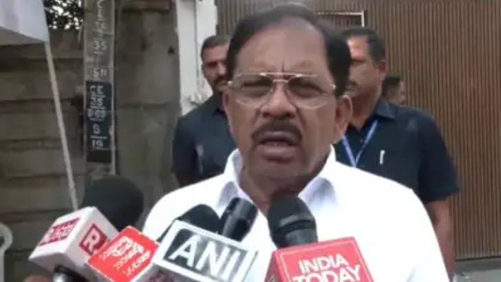 https://www.salarnews.in/public/uploads/images/newsimages/maannewsimage14052025_222533_param.png