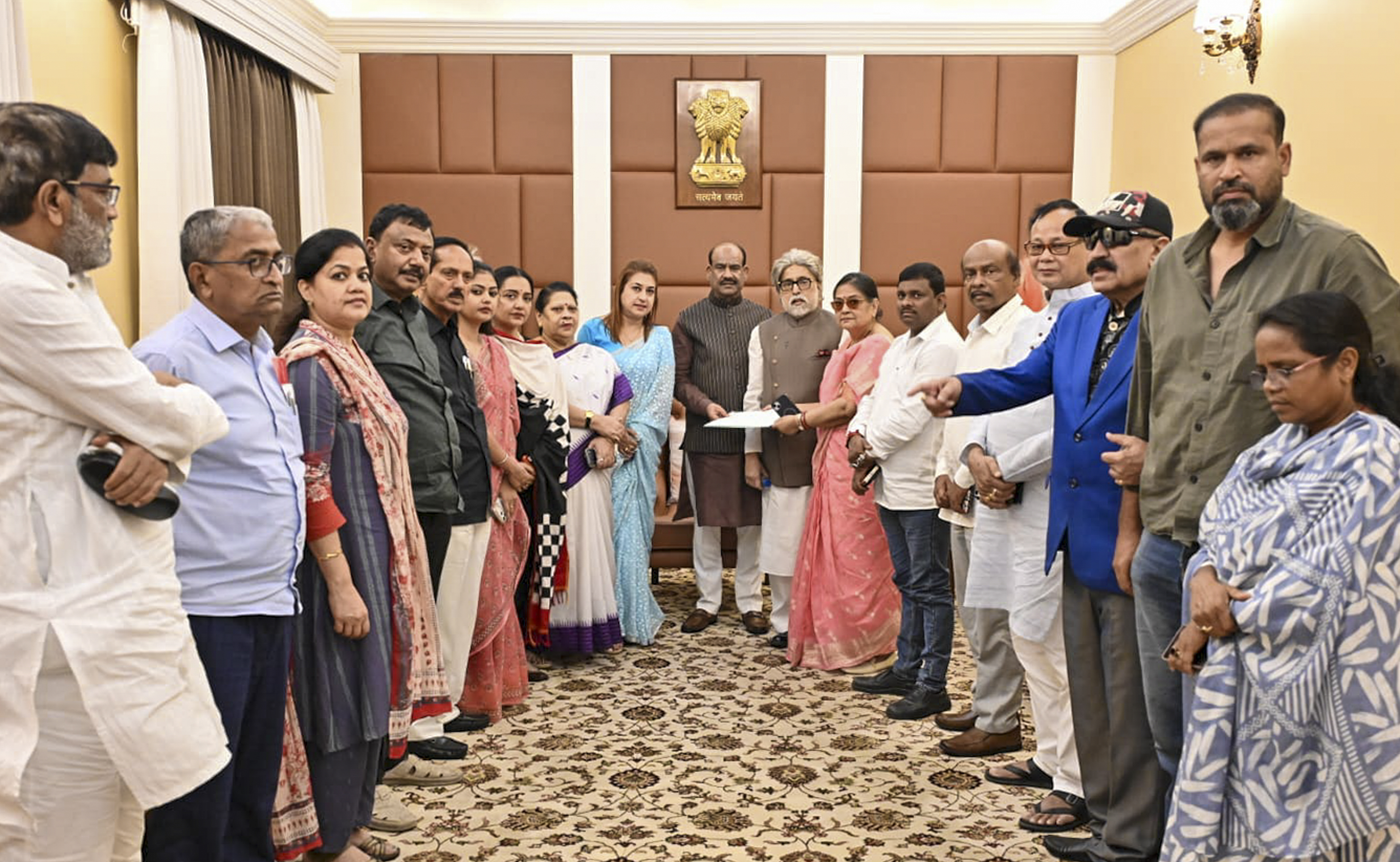 https://www.salarnews.in/public/uploads/images/newsimages/maannewsimage15062026_155357_PTI06_14_2026_000531B.jpg