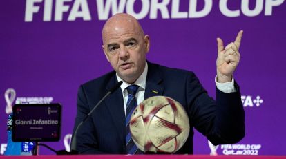 https://www.salarnews.in/public/uploads/images/newsimages/maannewsimage17122025_163702_Gianni-Infantino.jpg