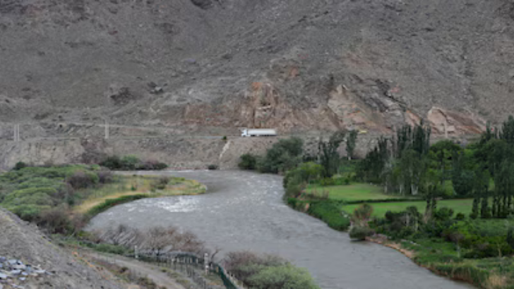 https://www.salarnews.in/public/uploads/images/newsimages/maannewsimage18062025_203007_tourist.png