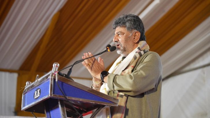 https://www.salarnews.in/public/uploads/images/newsimages/maannewsimage18092026_202352_DKS.jpg