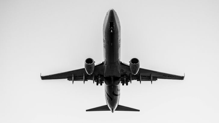https://www.salarnews.in/public/uploads/images/newsimages/maannewsimage19082026_175331_airspace.jpg