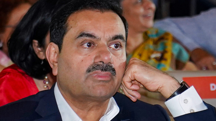 https://www.salarnews.in/public/uploads/images/newsimages/maannewsimage19092025_163352_adani.png