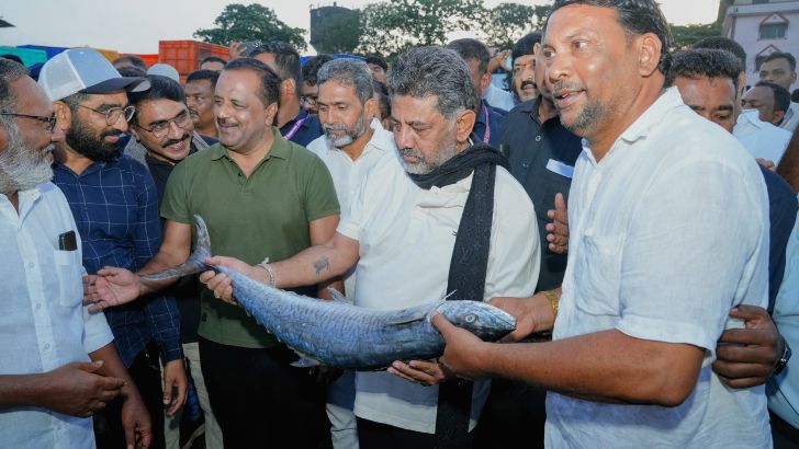 https://www.salarnews.in/public/uploads/images/newsimages/maannewsimage19092026_161204_Mangaluru.jpg