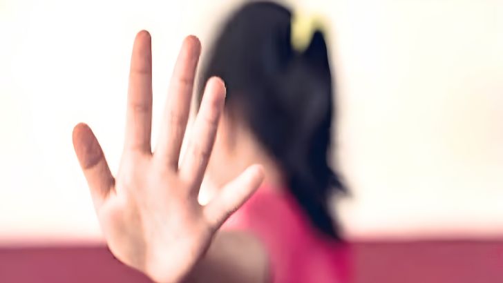 https://www.salarnews.in/public/uploads/images/newsimages/maannewsimage20072026_163347_harassment.jpg