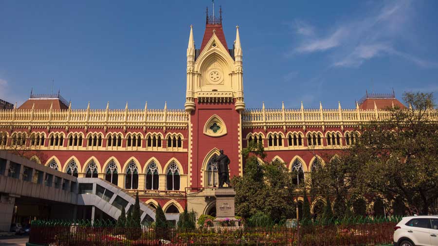 https://www.salarnews.in/public/uploads/images/newsimages/maannewsimage21032025_132910_maannewsimage07022025_193223_Calcutta_highcourt.jpg