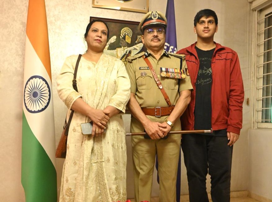 https://www.salarnews.in/public/uploads/images/newsimages/maannewsimage21052025_222812_Pic.jpeg