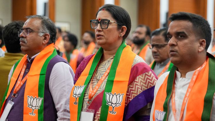 https://www.salarnews.in/public/uploads/images/newsimages/maannewsimage22082026_170612_BJP.jpg