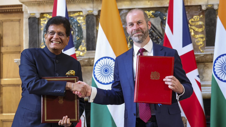 https://www.salarnews.in/public/uploads/images/newsimages/maannewsimage26072025_153016_p.png