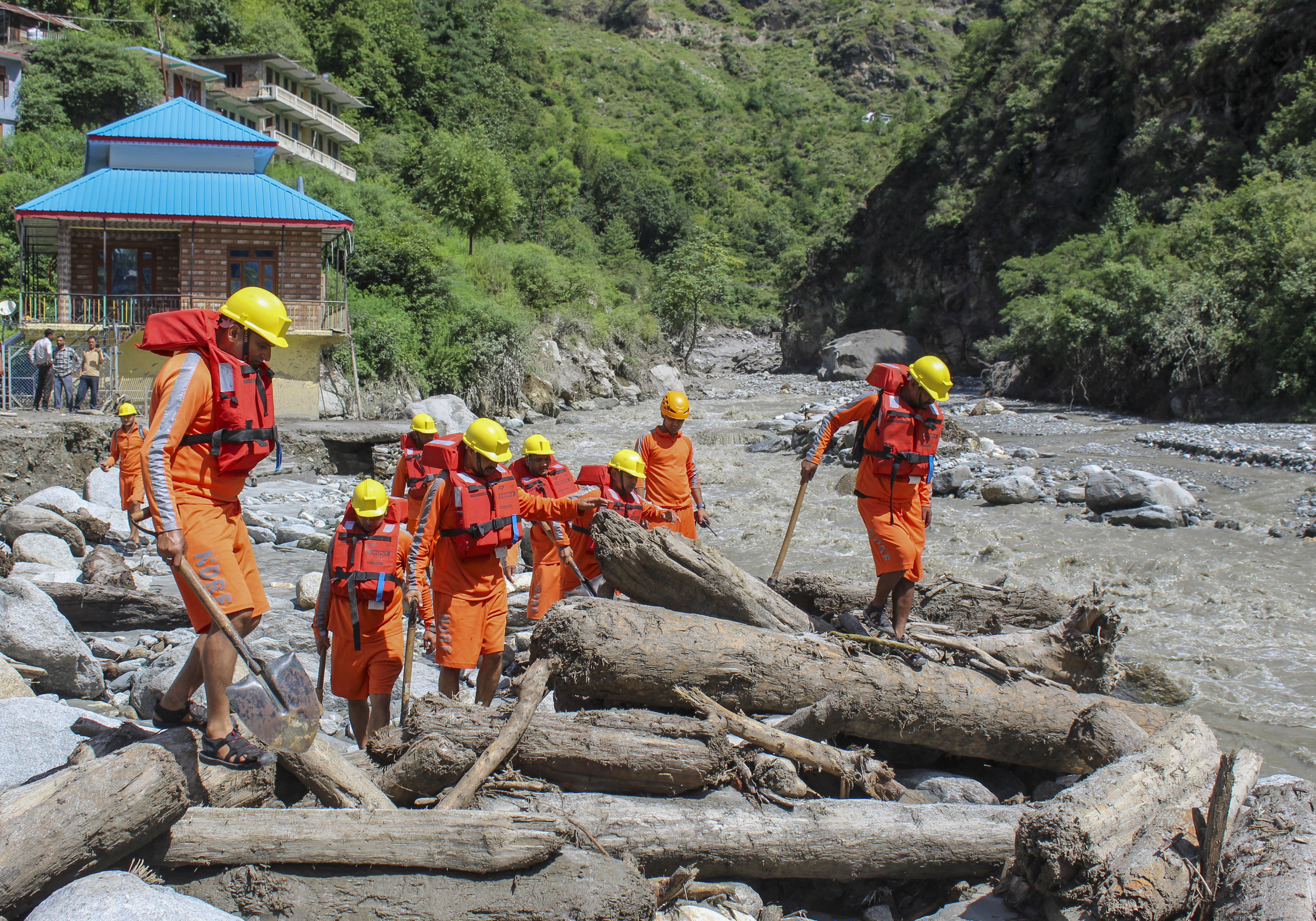 https://www.salarnews.in/public/uploads/images/newsimages/maannewsimage27062025_200145_PTI06_26_2025_000124B.jpg