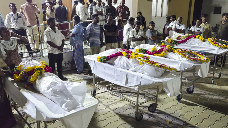 https://www.salarnews.in/public/uploads/images/newsimages/maannewsimage28092025_182327_Aftermath.png