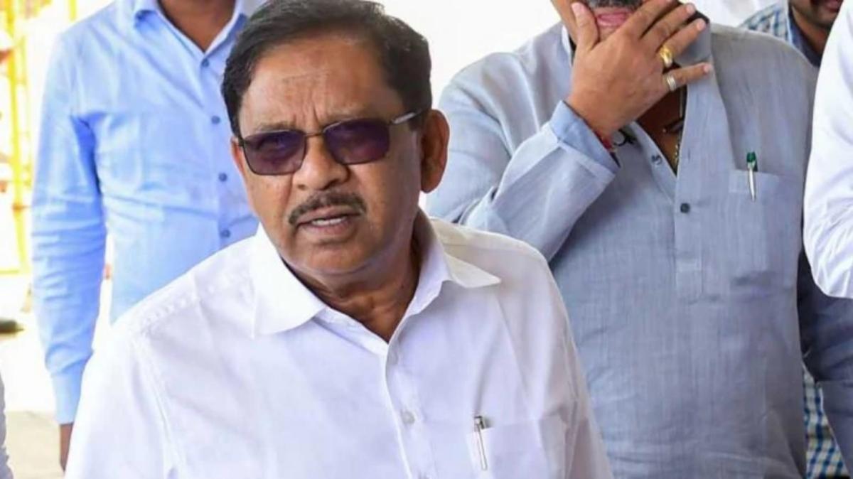 https://www.salarnews.in/public/uploads/images/newsimages/maannewsimage29052025_185802_Parameshwara.jpeg