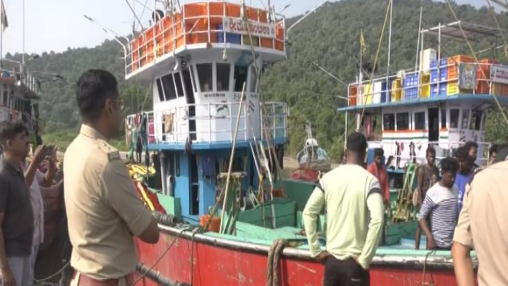 https://www.salarnews.in/public/uploads/images/newsimages/maannewsimage31102026_223018_boat.jpg